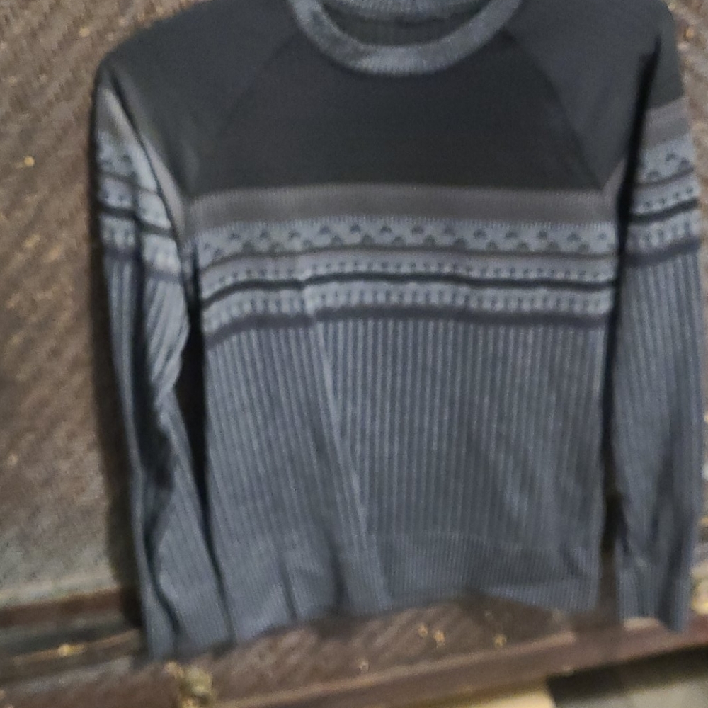 Athletic sweater